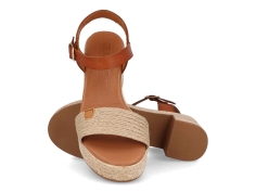 Sandalias con tacon alto... 2